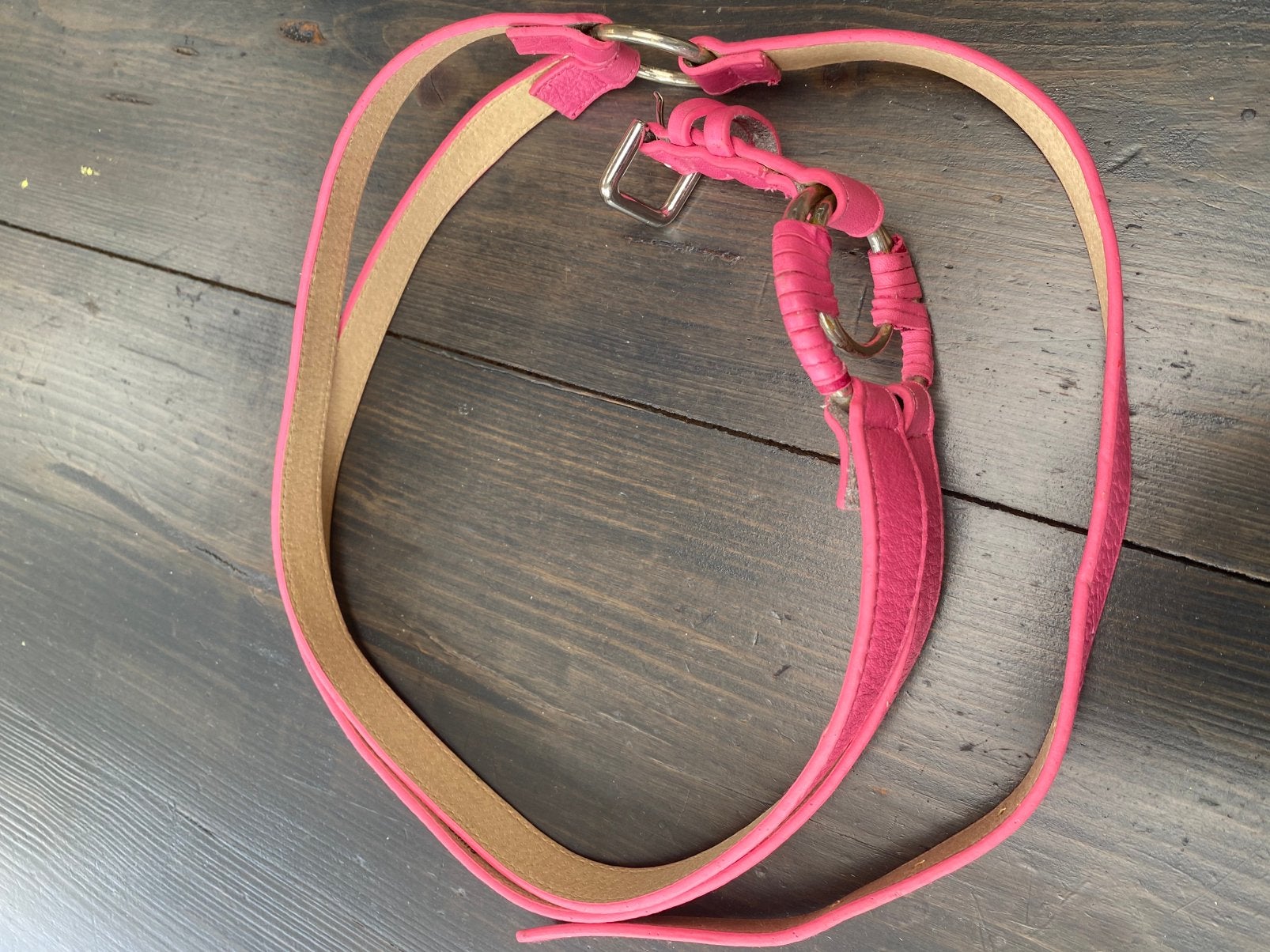 Riem roze 85 cm Bandolera, 3 tot 5 cm, Echt leder, Nieuw, Ophalen of Verzenden