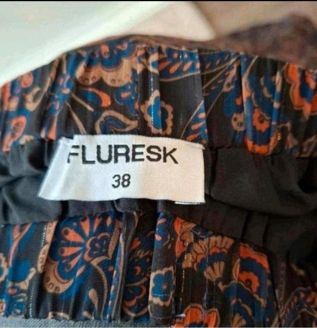 fluresk rok maat 38, Kleding | Dames, Rokken, Maat 38/40 (M), Blauw, Ophalen of Verzenden, Zo goed als nieuw