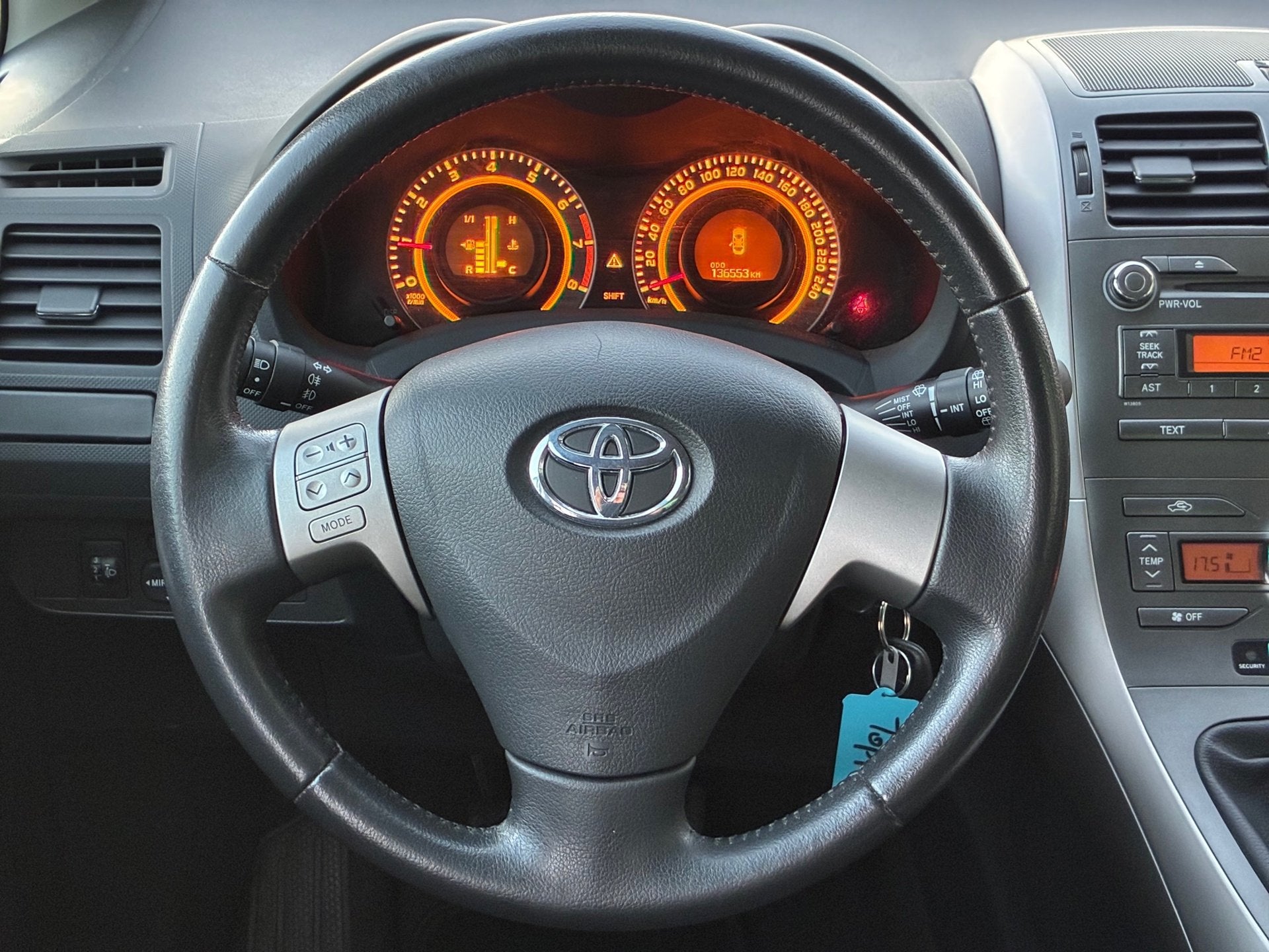 Toyota Auris 1.4-16V Sol|1e Eigenaar|Climatronic|Trekhaak|El, Auto's, Voorwielaandrijving, 450 kg, Gebruikt, 4 cilinders