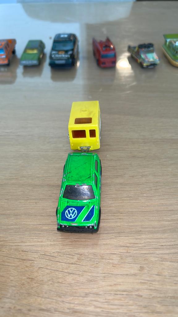 Majorette VW Golf 2 GTI + caravan St. Tropez 1:56, Verzenden, Gebruikt, Auto