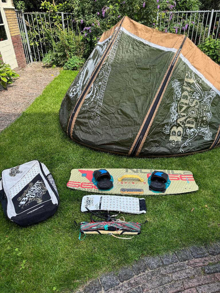 Kinder kite set, Kitesurf-set, Twintip, Ophalen of Verzenden, Zo goed als nieuw