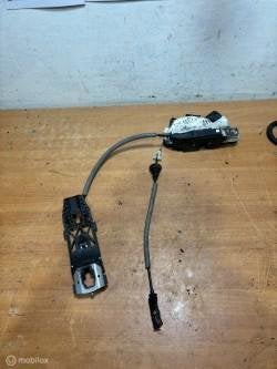 Deurslot mechaniek linksvoor Volkswagen Polo 6R, Auto-onderdelen, Gebruikt, Volkswagen, Ophalen of Verzenden, Volkswagen