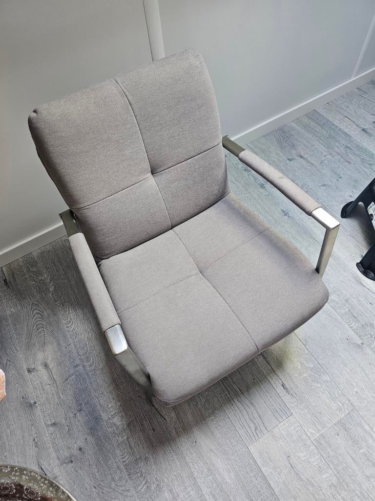 Grijze fauteuils H&H, Ophalen, 75 tot 100 cm, Zo goed als nieuw, Stof