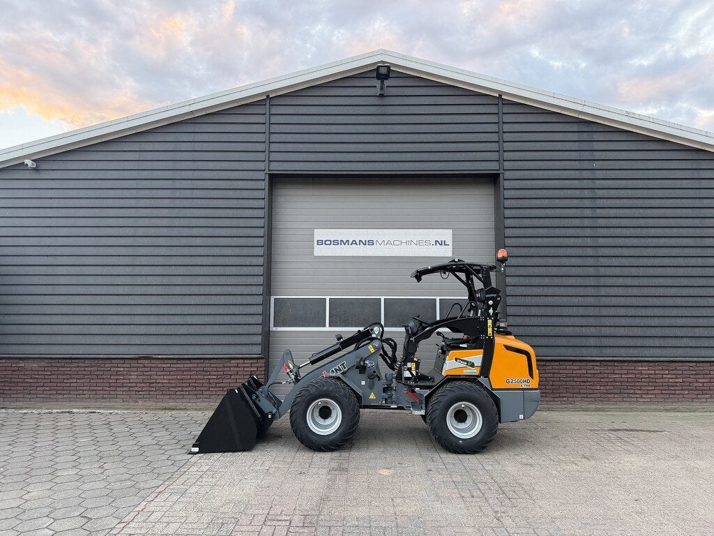 Giant G2500 X-TRA HD shovel NIEUW met PRO-INCHING, Tobroco, Info@tobroco.nl, Sprendlingenstraat 57
5061 KM  Oisterwijk, Wiellader of Shovel