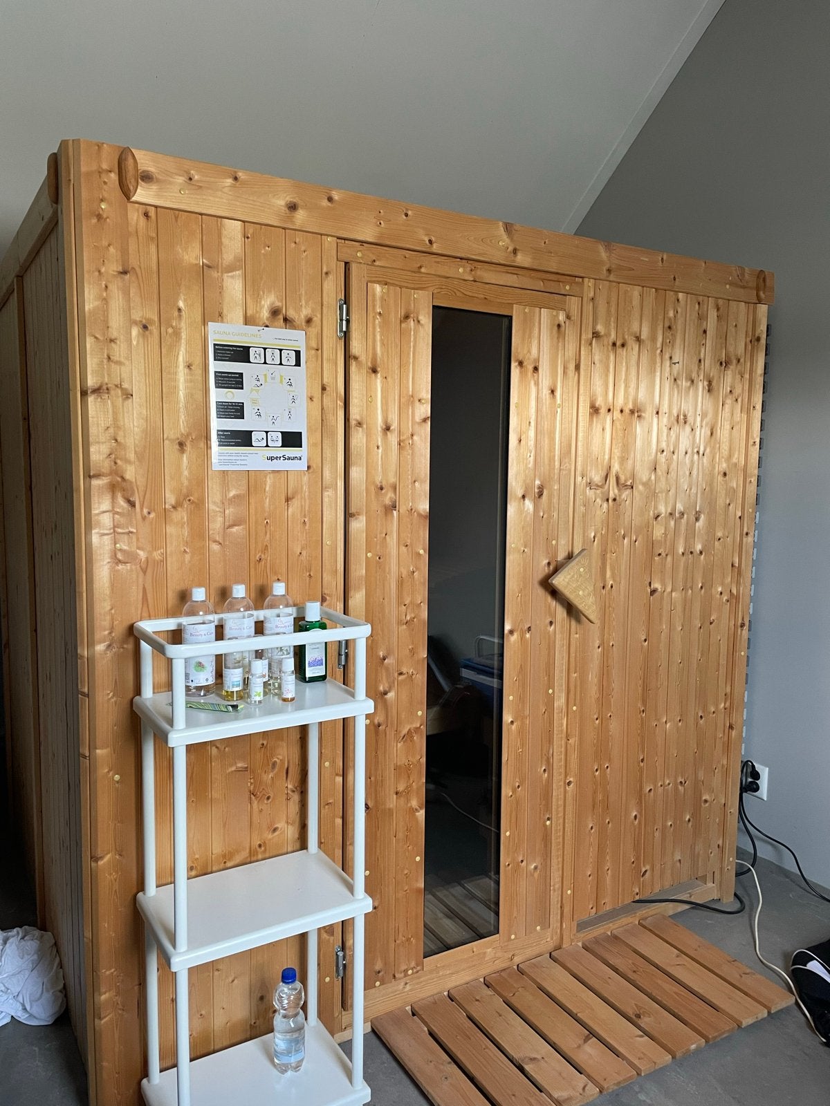 Elektrische Karibu sauna met opgiet en accessoires/ 2-3 pers