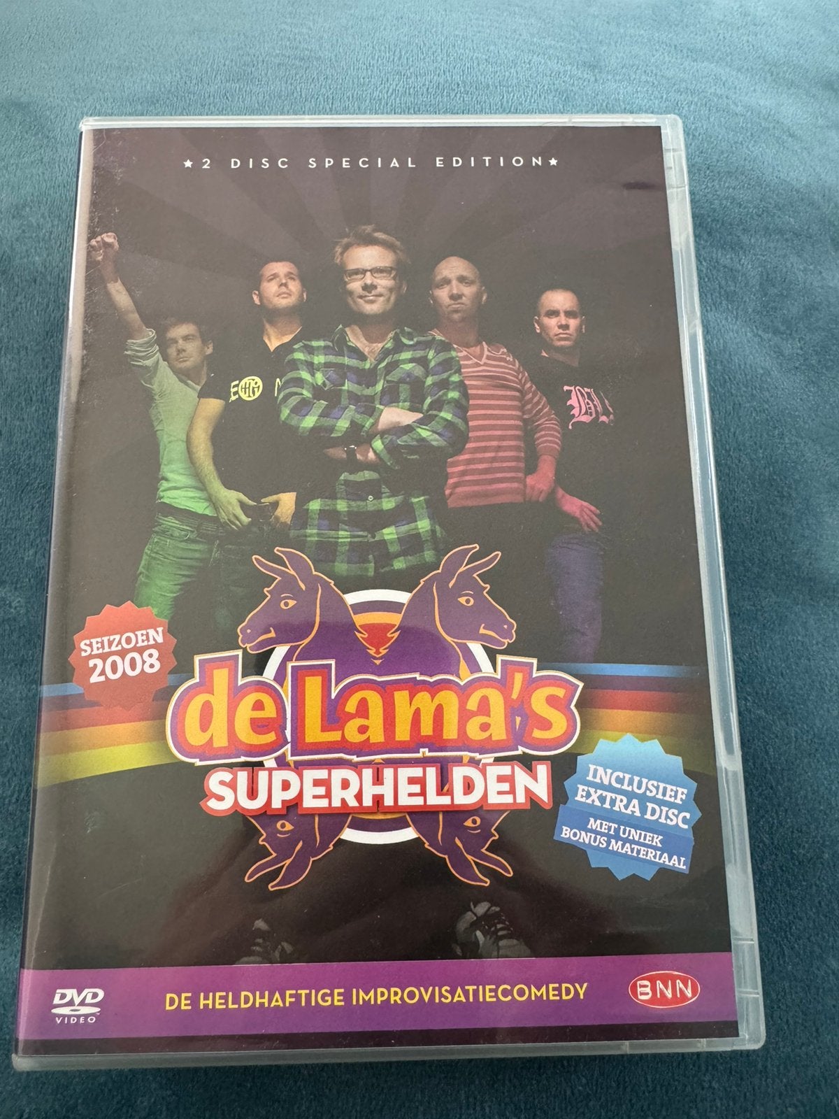 De Lama’s superhelden 2008 DVD in goede staat, Stand-up of Theatershow, Alle leeftijden, Zo goed als nieuw, Ophalen of Verzenden