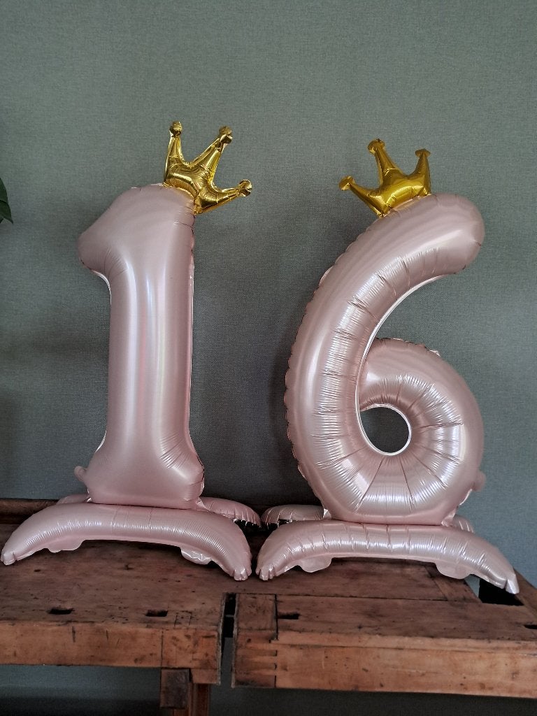 Versiering 16 jaar, Ophalen, Versiering, Verjaardag