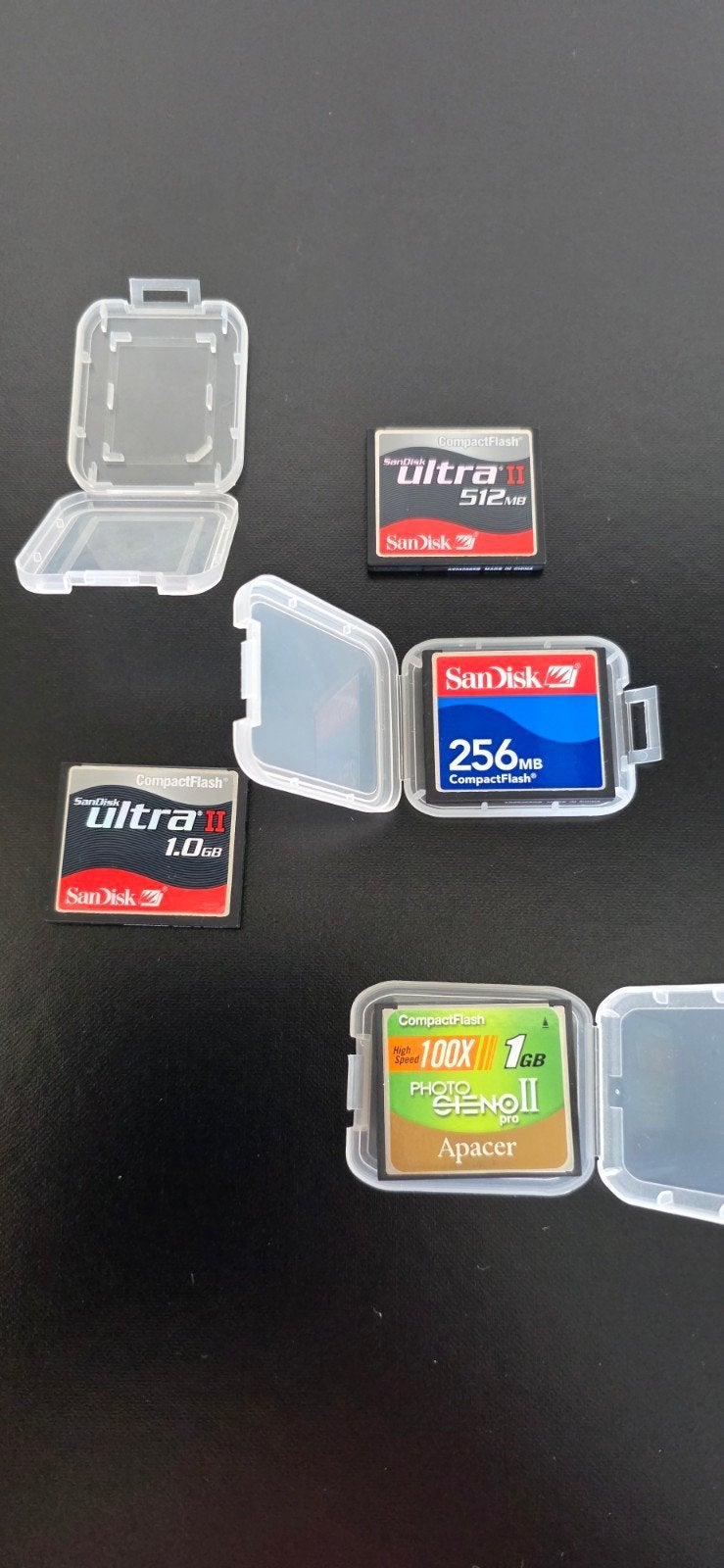 4 flashcards zijn voor canon camera's, Audio, Tv en Foto, Fotografie | Geheugenkaarten, Verzenden, XD, Fotocamera
