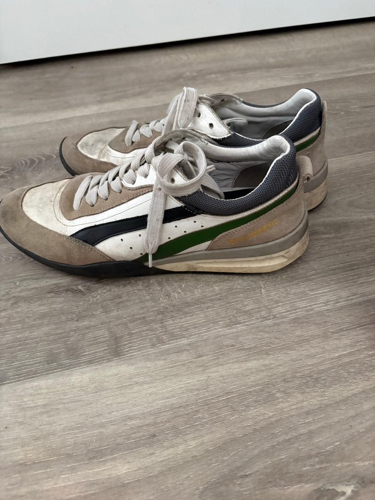 Dsquared2 sneakers maat 43, Kleding | Heren, Schoenen, Ophalen of Verzenden, Gedragen, Overige kleuren, Sneakers of Gympen