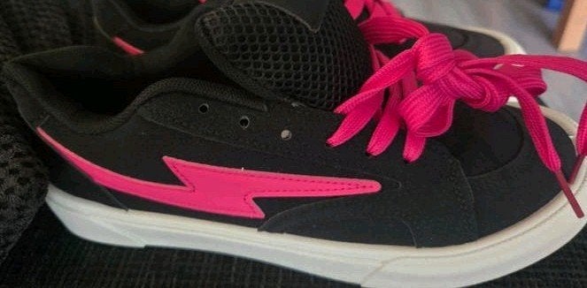 Nieuwe schoenen maat 41, Ophalen, Nieuw, Sneakers of Gympen