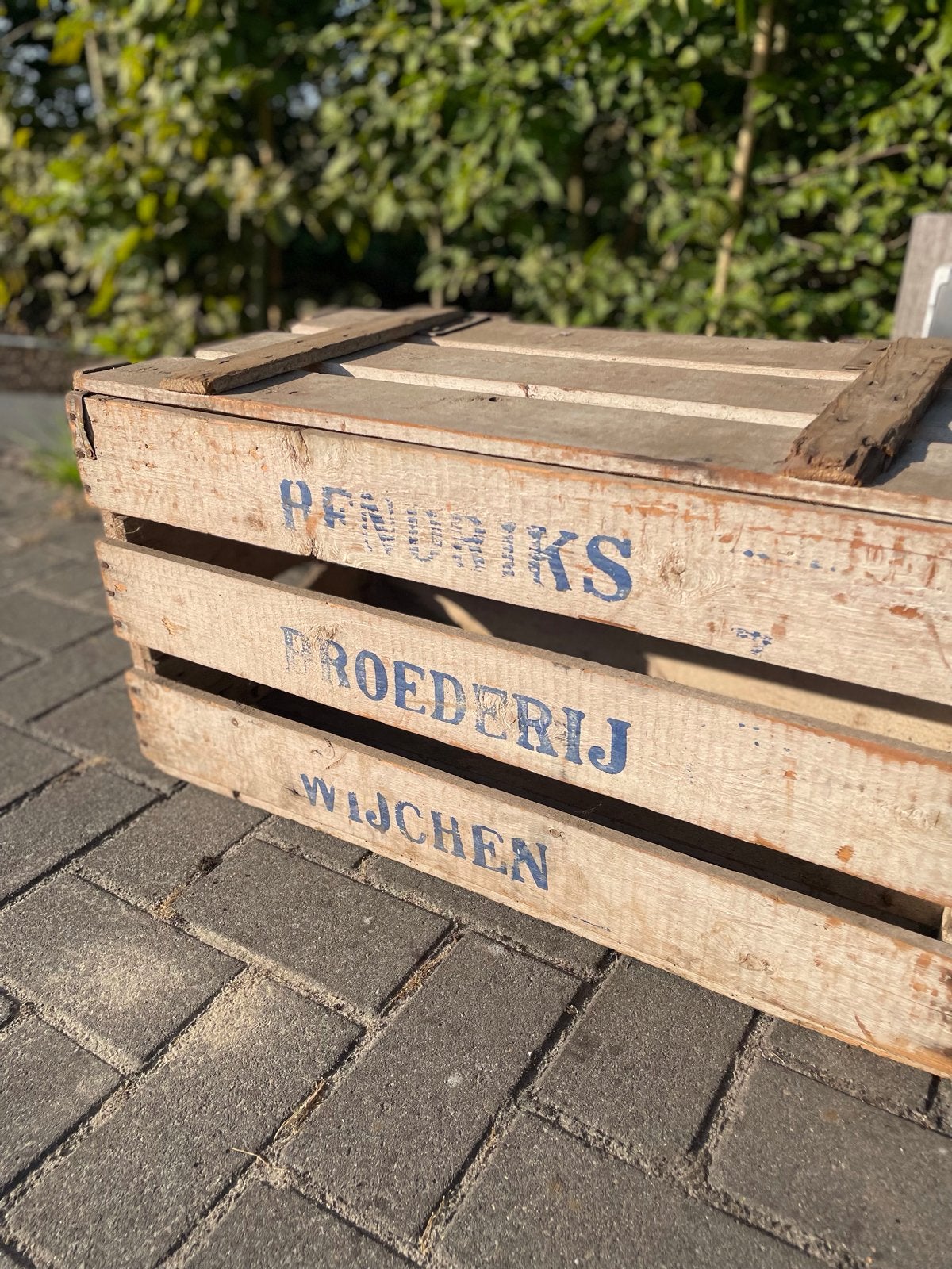 Vintage houten kist 'P. Hendriks Broederij Wijchen', Ophalen