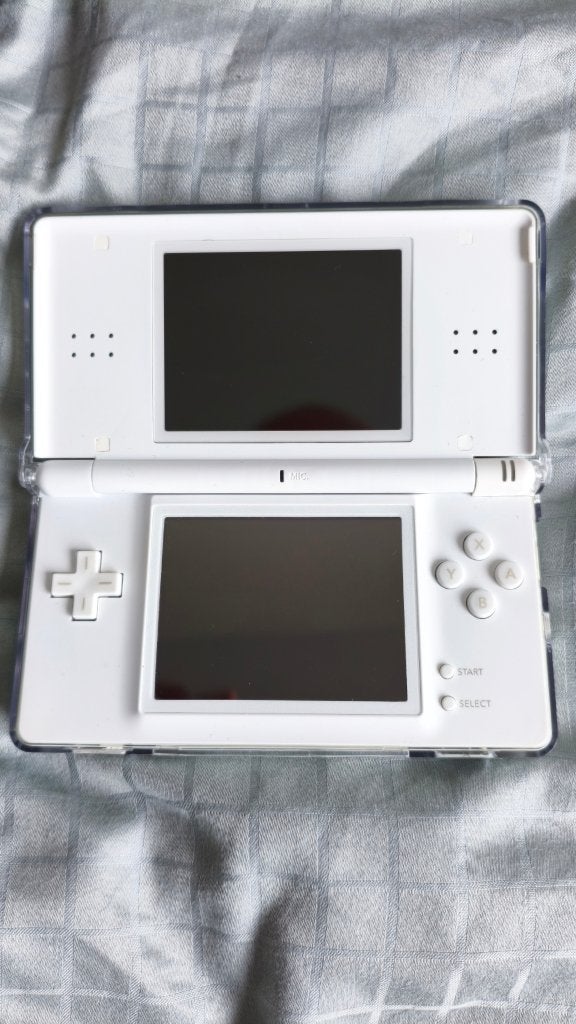 Nintendo DS Lite wit + games + extra’s, Spelcomputers en Games, Spelcomputers | Nintendo DS, Ophalen, Zo goed als nieuw, Wit, DS Lite