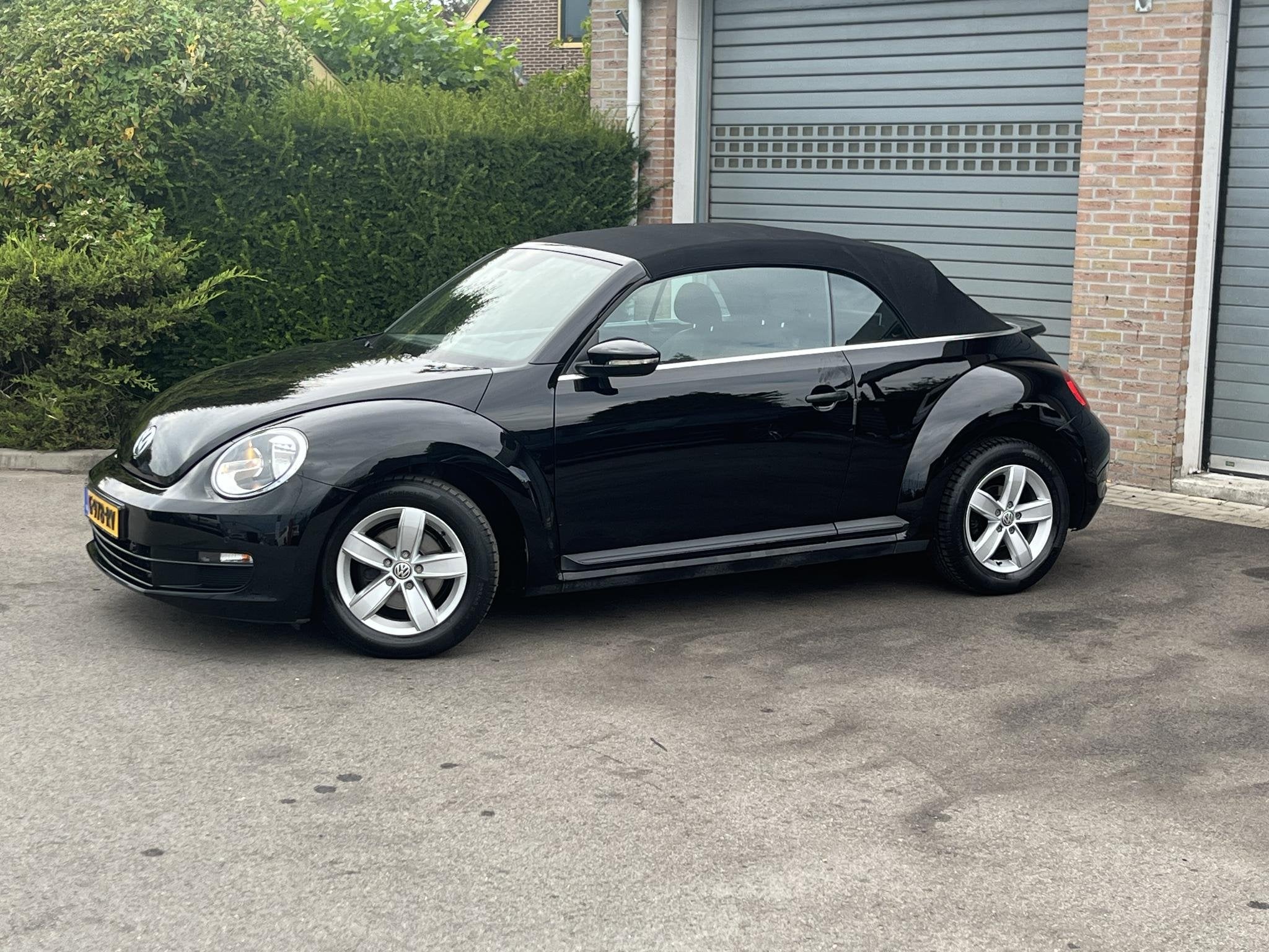 Volkswagen Beetle Cabriolet 1.2 TSI Exclusive Series, Auto's, Voorwielaandrijving, Stof, Gebruikt, 4 cilinders