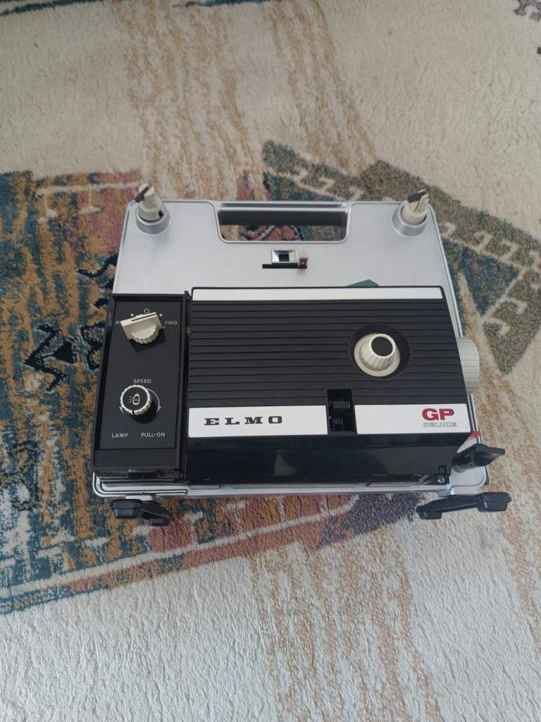 Vintage Elmo GP Deluxe Super 8 Filmprojector, Ophalen of Verzenden, Gebruikt