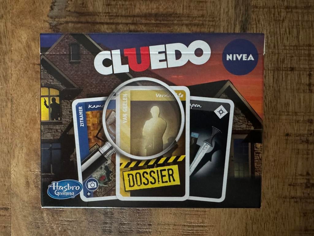 Nieuw Cluedo kaartspel, Hobby en Vrije tijd, Gezelschapsspellen | Kaartspellen, Een of twee spelers, Ophalen of Verzenden, Nieuw