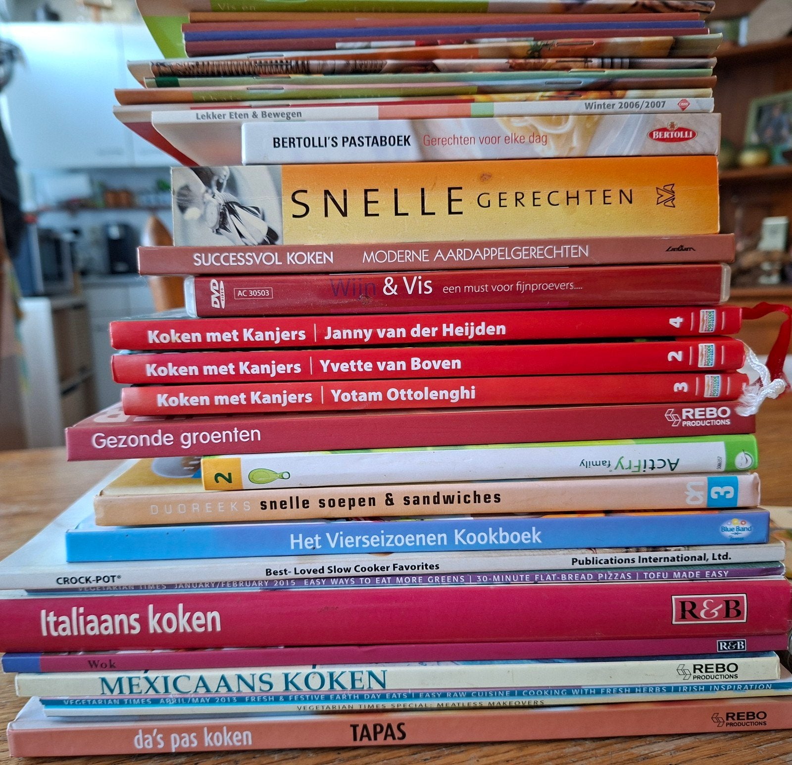 Stapel kookboeken - gratis -, Ophalen, Gelezen