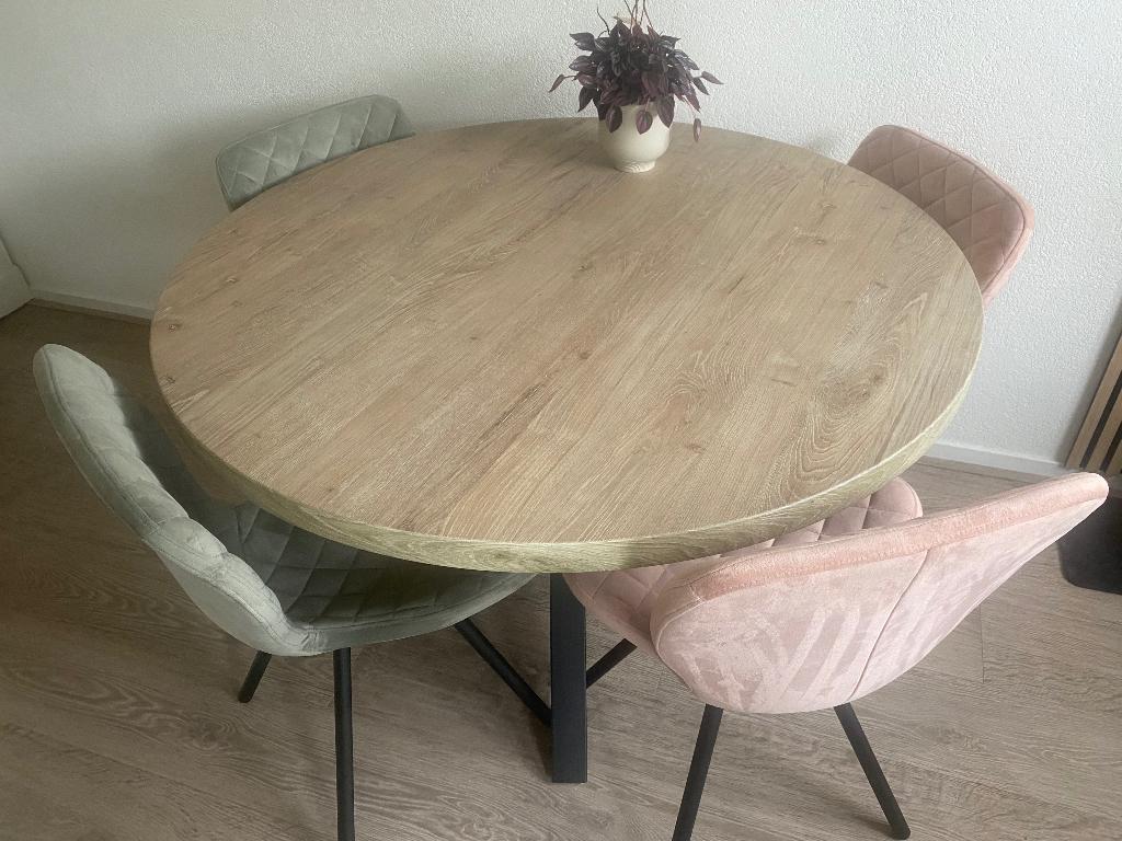 4 Stijlvolle stoelen, Huis en Inrichting, Stoelen, Ophalen, Overige kleuren, Zo goed als nieuw, Vier