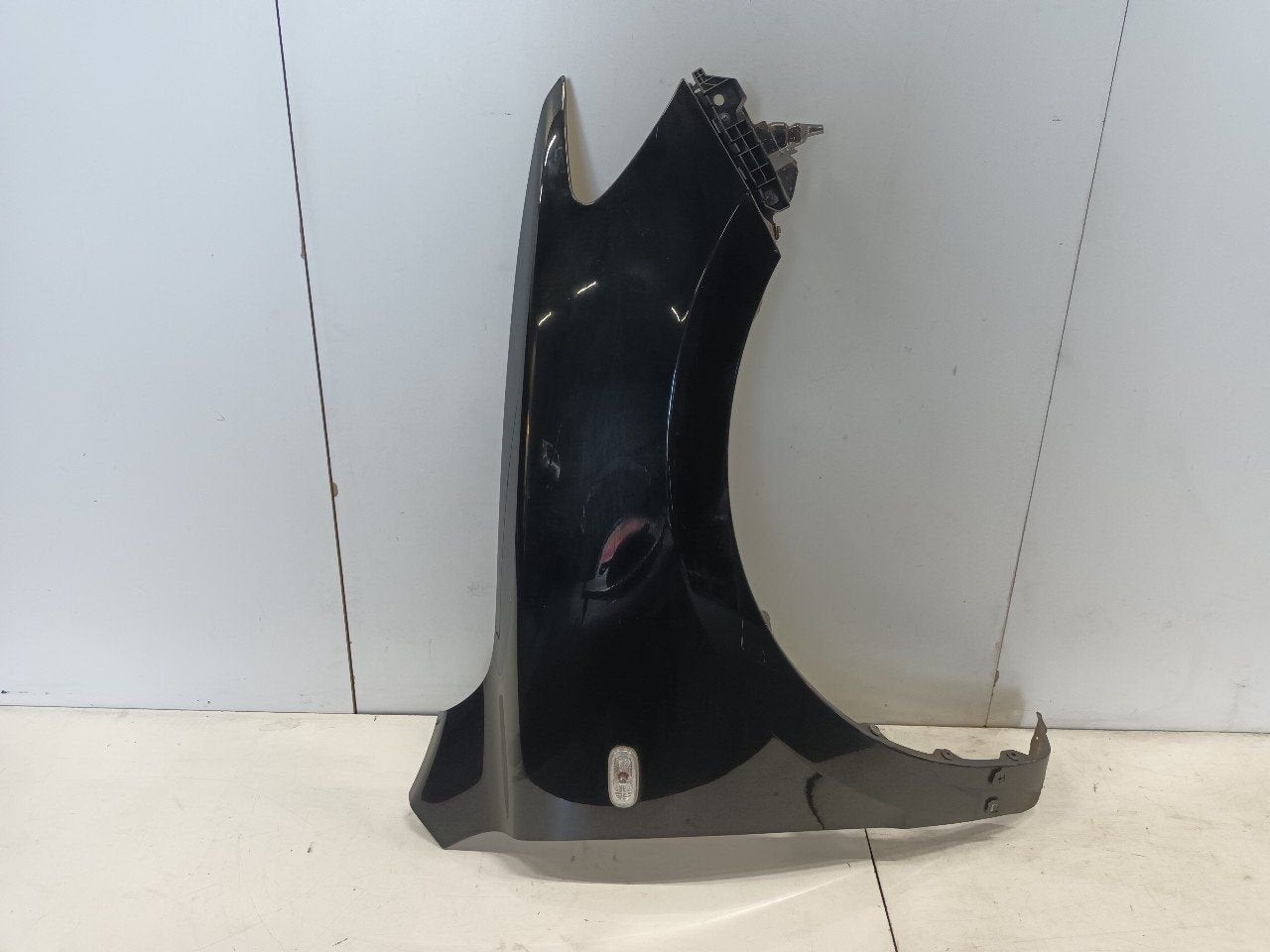 Spatbord rechts voor Hyundai Santa Fe, Onderdelen@venauto.nl, Van der Ven Autorecycling B.V., Gebruikt, Ettenseweg 76, 4706 PB Roosendaal, The Netherlands