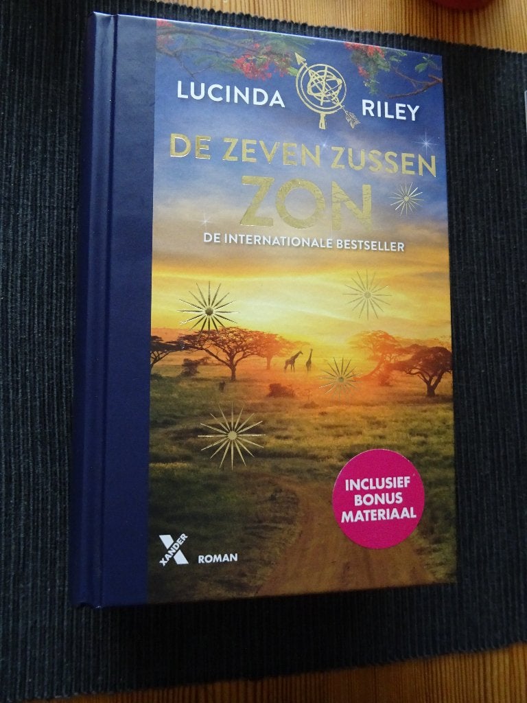 Zon, een de Zeven Zussen Luxe editie, Europa overig, Lucinda Riley, Ophalen of Verzenden, Zo goed als nieuw