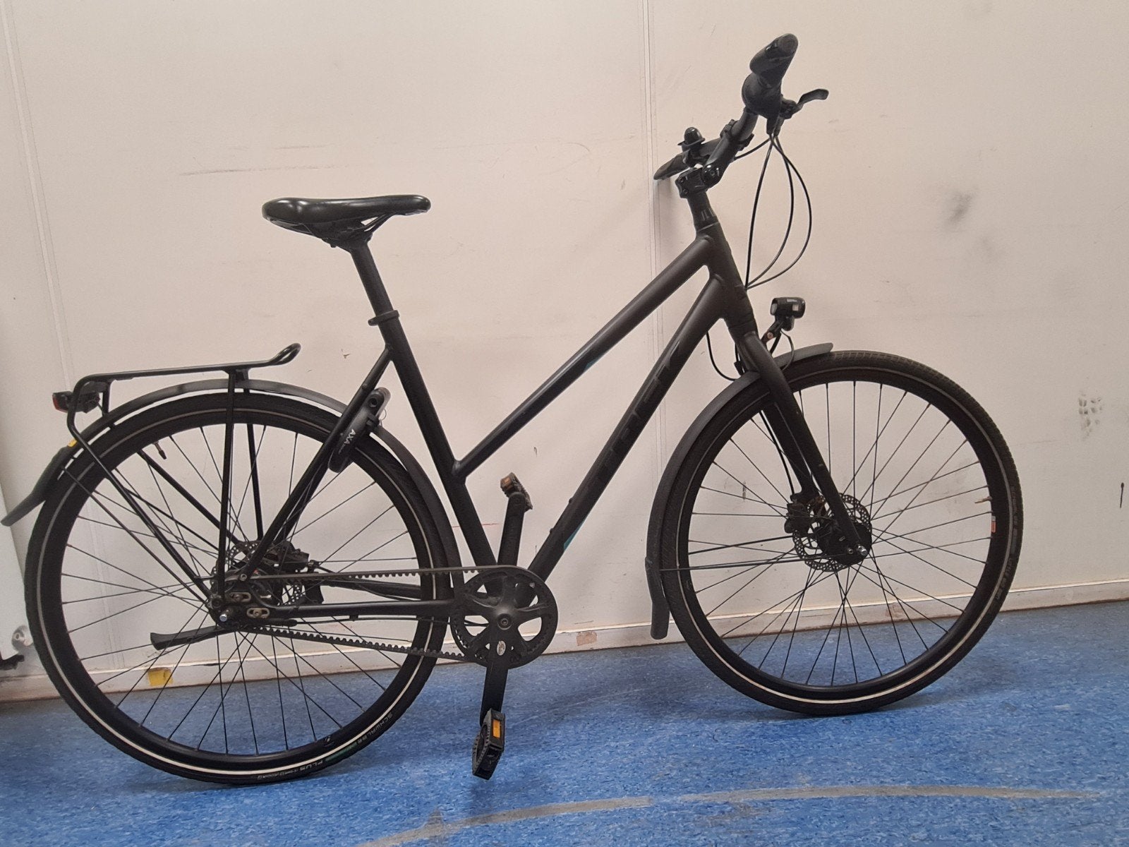 trek L500 met Riem Naafdynamo en schijfremmen 56cm, 53 tot 56 cm, Ophalen, Overige merken, Versnellingen