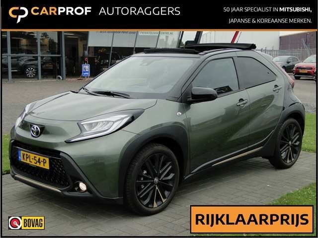 Toyota Aygo X 1.0 VVT-i Premium Cabrio! Led . Climate . Adap, Auto's, 12 maanden, Gebruikt, Zwart, Origineel Nederlands