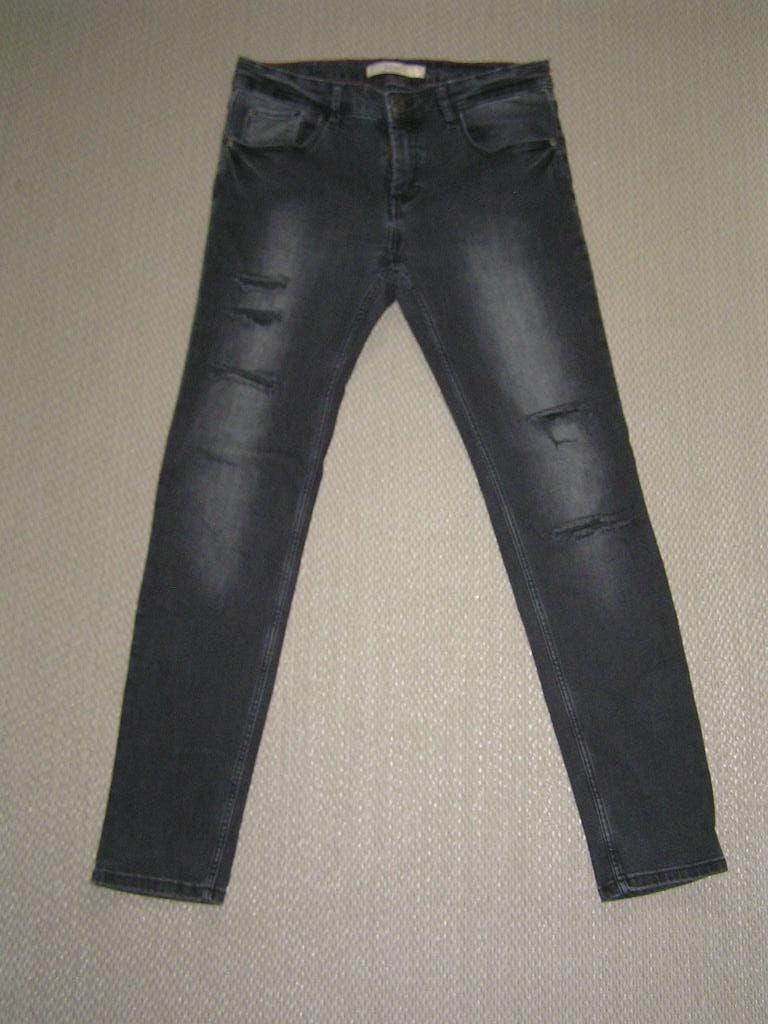Zwarte spijkerbroek maat 38., Kleding | Dames, Spijkerbroeken en Jeans, Zwart, Nieuw, W30 - W32 (confectie 38/40), Bershka