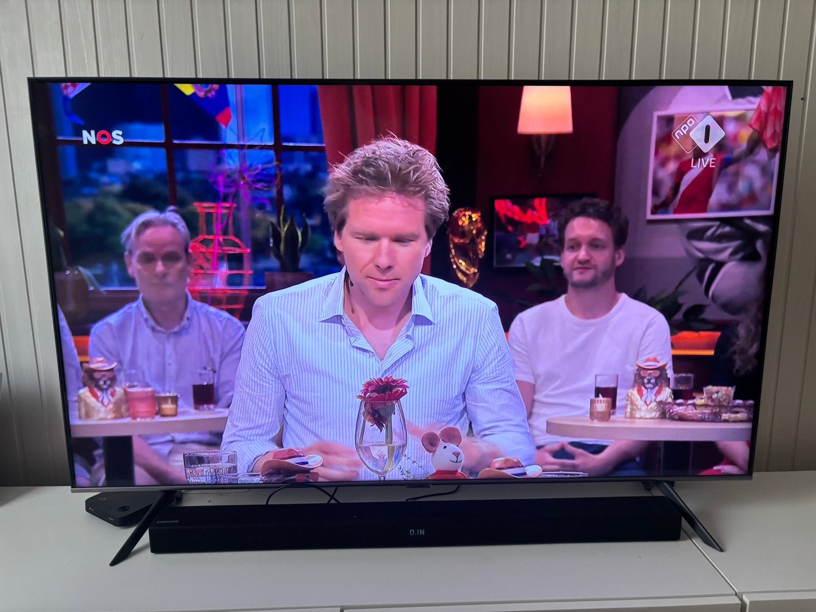 Samsung televisie QLED 4K 55 inch Q64T (2020) QE55Q64TAS, Ophalen, 50 Hz, Zo goed als nieuw, Samsung