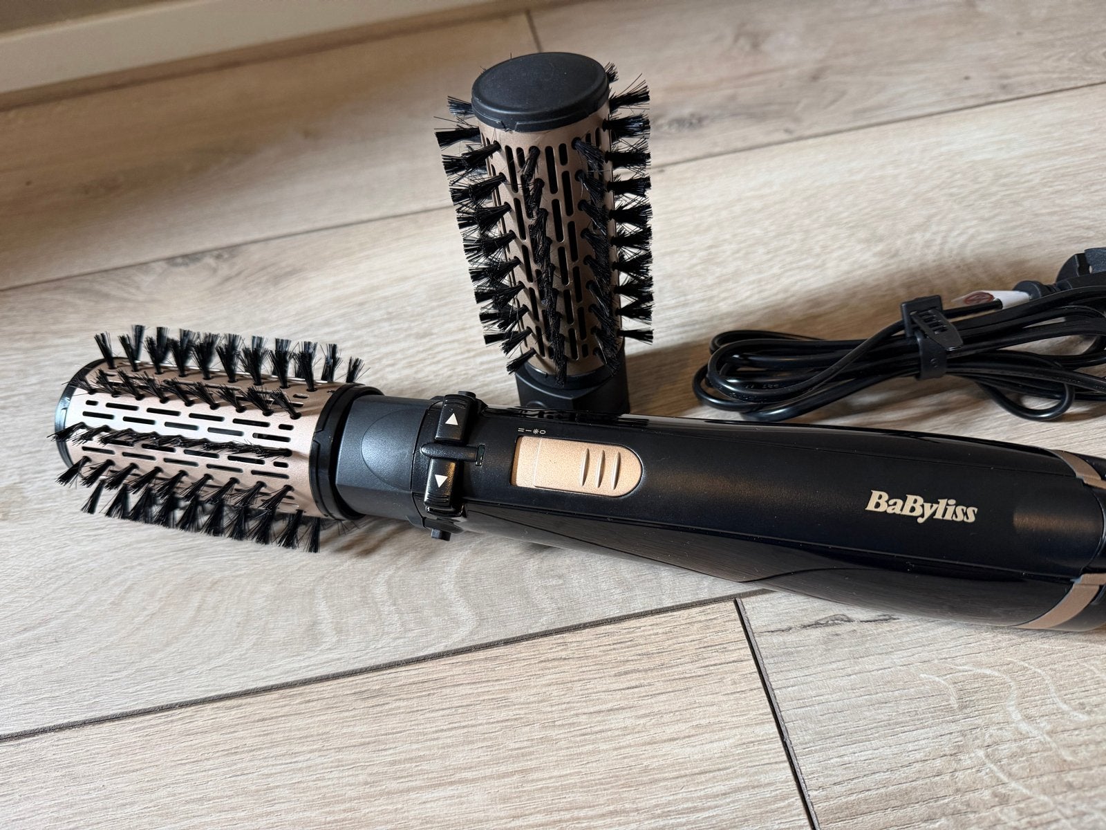 BaByliss Big Hair 1000 Roterende Föhnborstel AS962E, Ophalen of Verzenden, Zo goed als nieuw, Föhn of Haardroger