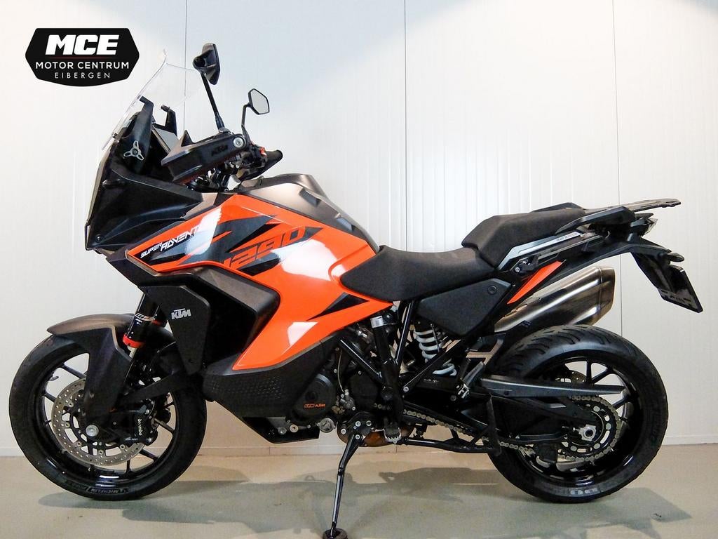 KTM 1290 SUPER ADVENTURE S (bj 2022), Motoren, 2 cilinders, KTM, Motorrijbewijs A, Bedrijf