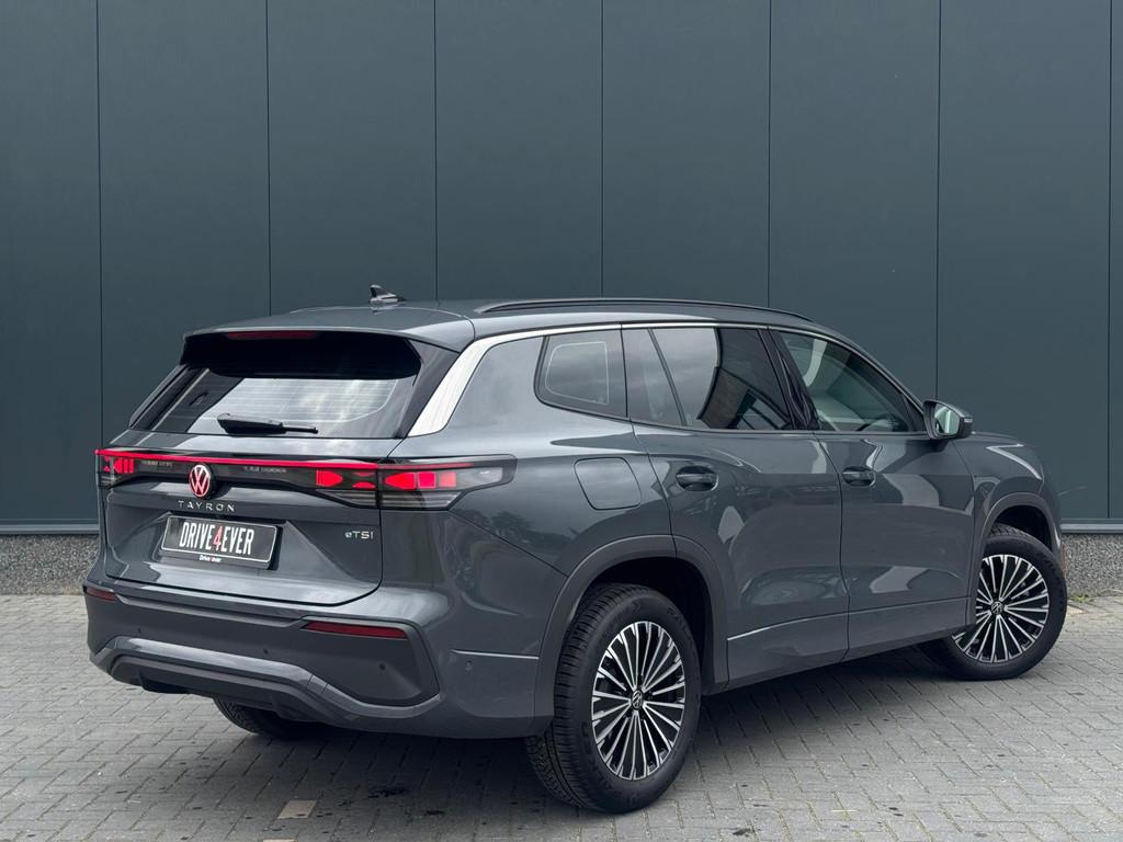 Volkswagen Tayron 1.5 eTSI Life | 7p | Trekhaak | 360 | IQ, Stof, Zwart, 4 cilinders, 7 stoelen