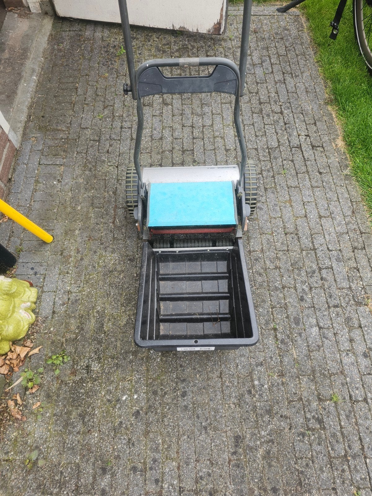 Gardena 300 C handgrasmaaier met opvangbak, Tuin en Terras, Grasmaaiers, Ophalen, Gebruikt, Handgrasmaaier, 30 t/m 39 cm