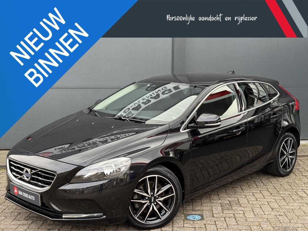 Volvo V40 1.6 T3 Momentum / 100% Onderhoud / Geen Import, Auto's, Voorwielaandrijving, Gebruikt, 4 cilinders, 150 pk