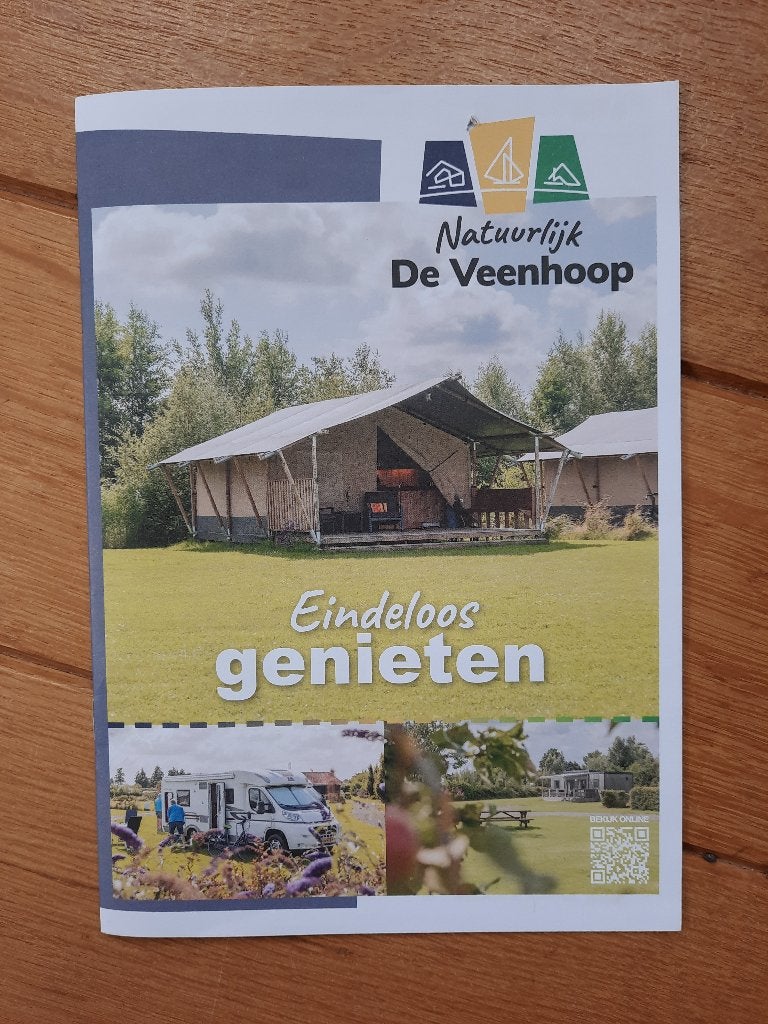 Camping de Veenhoop in de Veenhoop - Brochure, Overige merken, Fiets- of Wandelgids, Europa, Ophalen of Verzenden