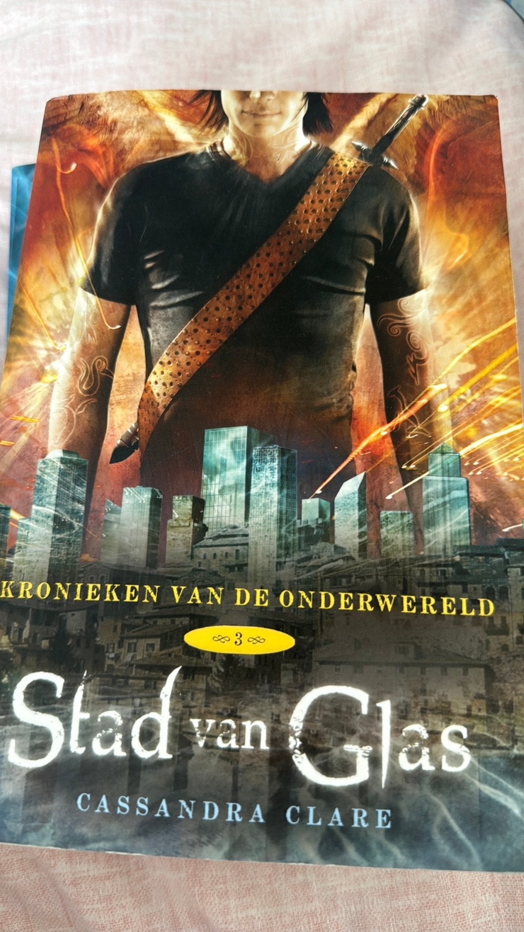Cassandra Clare - Stad van glas, Ophalen of Verzenden, Gelezen, Cassandra Clare