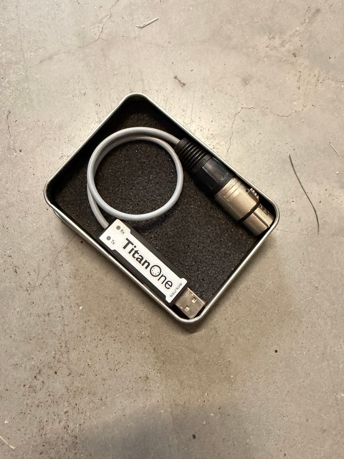 Avolites Titan One dongel, Ophalen of Verzenden, Zo goed als nieuw, Licht