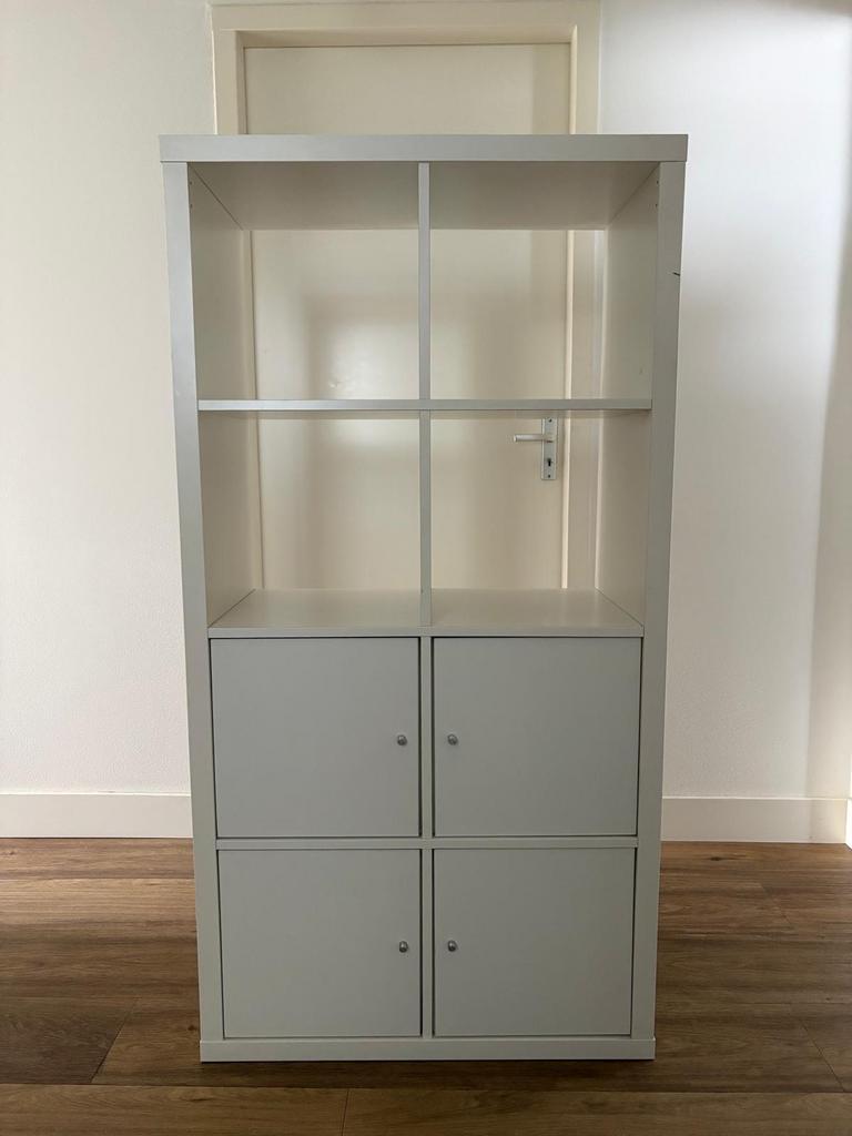 4 matte witte deurtjes voor IKEA Kallax (incl. gratis kast), Ophalen of Verzenden, Gebruikt