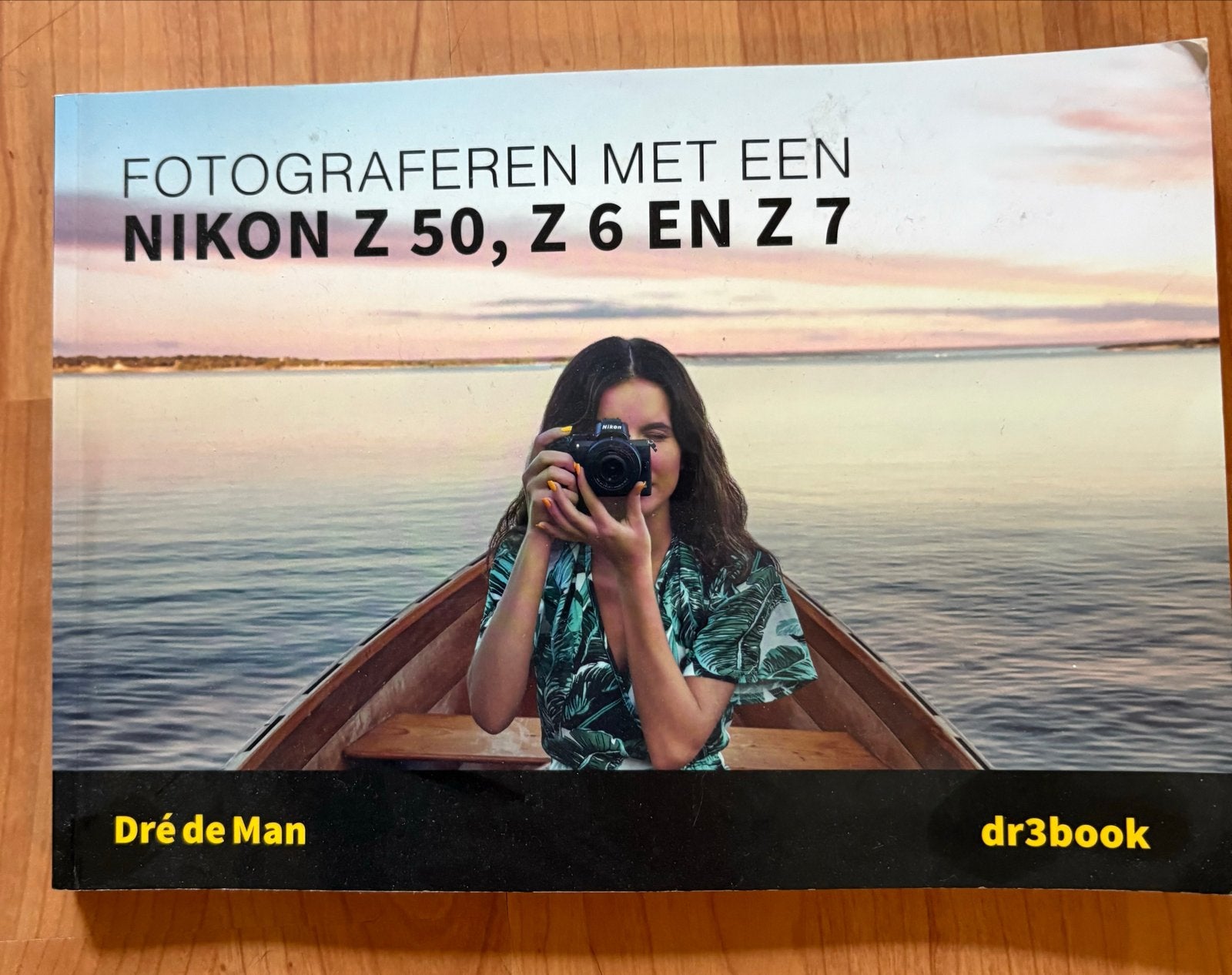 Fotograferen met een Nikon Z 50, Z 6 en Z 7, Boeken, Ophalen of Verzenden, Gelezen, Fotografie algemeen