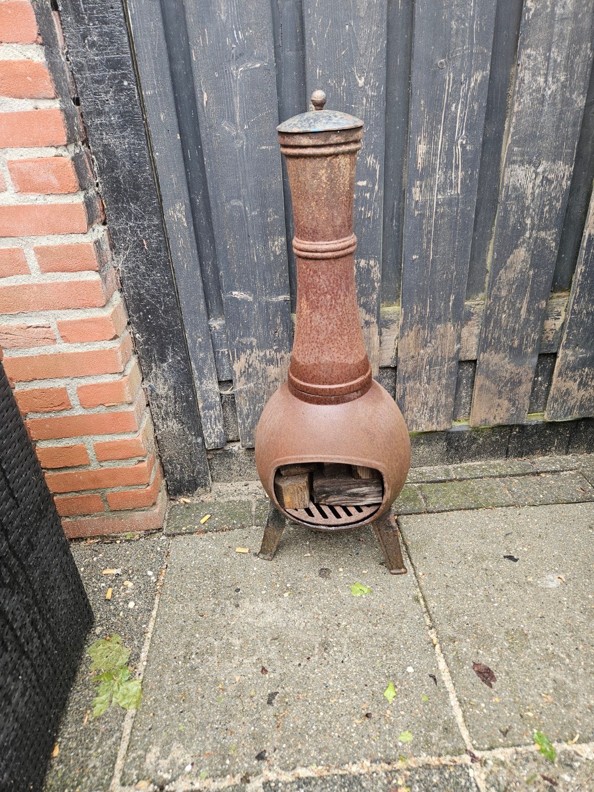 Robuuste gietijzeren potkachel voor buiten, Ophalen, Gebruikt