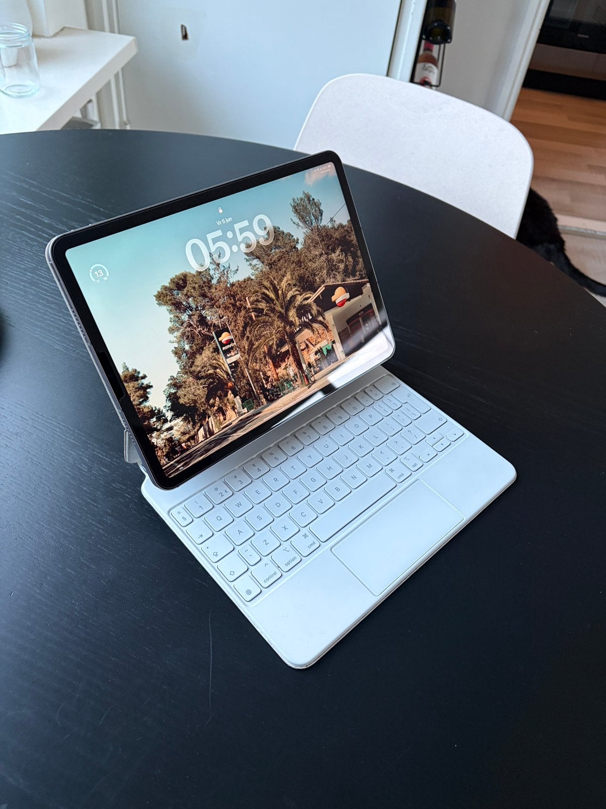 Ipad Pro 11” 4e Gen 128GB | M2 | Wifi + 5G | Magic Keyboard, Ophalen, Apple iPad, 11 inch, Zo goed als nieuw