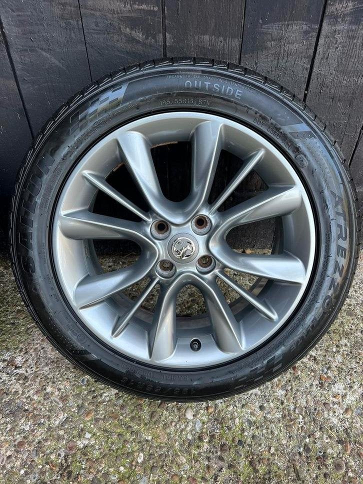 Originele opel velgen Corsa Astra meriva Zafira 4x100 zomer, Auto-onderdelen, Gebruikt, 16 inch, Banden en Velgen, Niet ingevuld