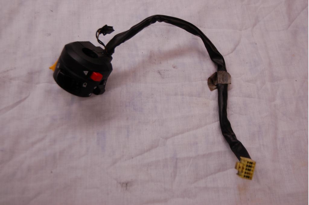 stuurschakelaar schakelaar links gsxr gsx 600 750 k8 L0, Motoren, Niet ingevuld, Gebruikt, Niet ingevuld, Ophalen of Verzenden