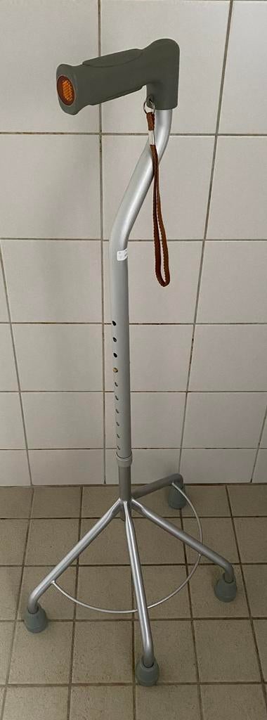 Wandelstok 4-poot, Diversen, Wandelstokken, Ophalen, Zo goed als nieuw
