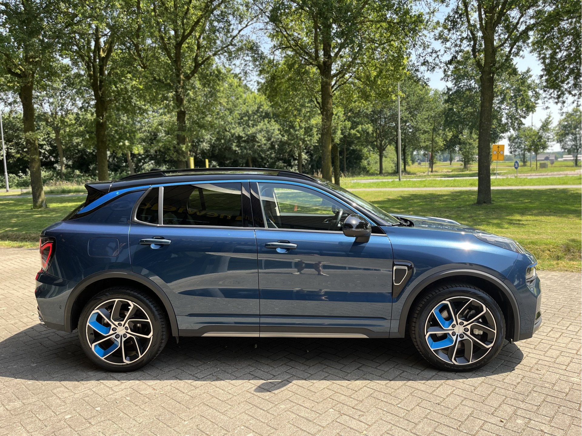 Lynk & Co 01 1.5 | PLUG-IN HYBRID | PANO | 360 CAMERA | VI, Auto's, Stof, Euro 6, Plug-in hybride, Bedrijf