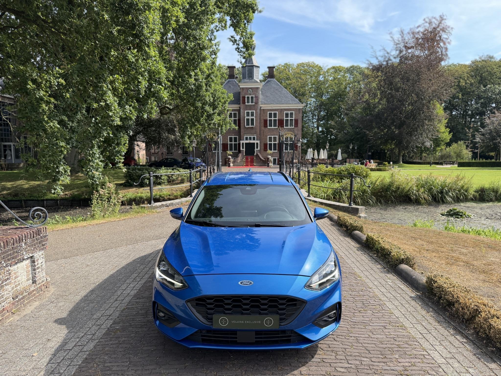 Ford Focus Wagon 1.5 EcoBoost ST Line Business | Automaat |, 1345 kg, Stof, 150 pk, Blauw