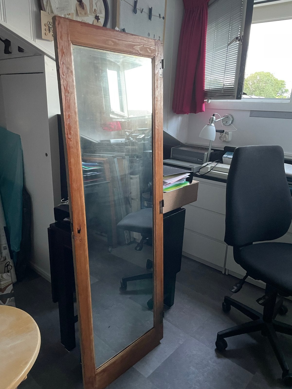 Spiegeldeur van oude grenen linnenkast - 160x53,5 cm, Antiek en Kunst, Ophalen, Rechthoekig, 50 tot 100 cm, 150 tot 200 cm