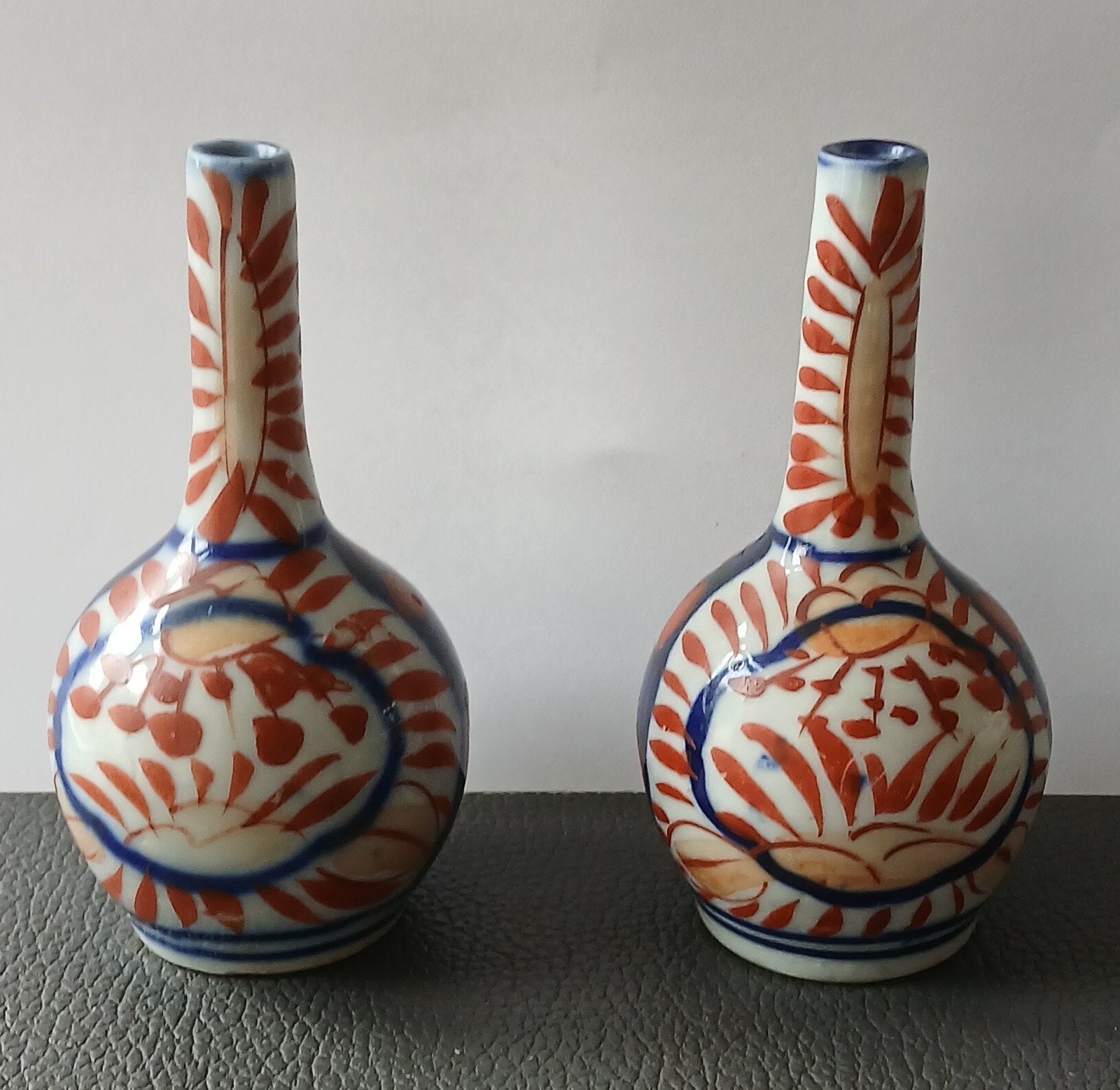 2 Japanse Imari vazen, handgeschilderd, Ophalen of Verzenden