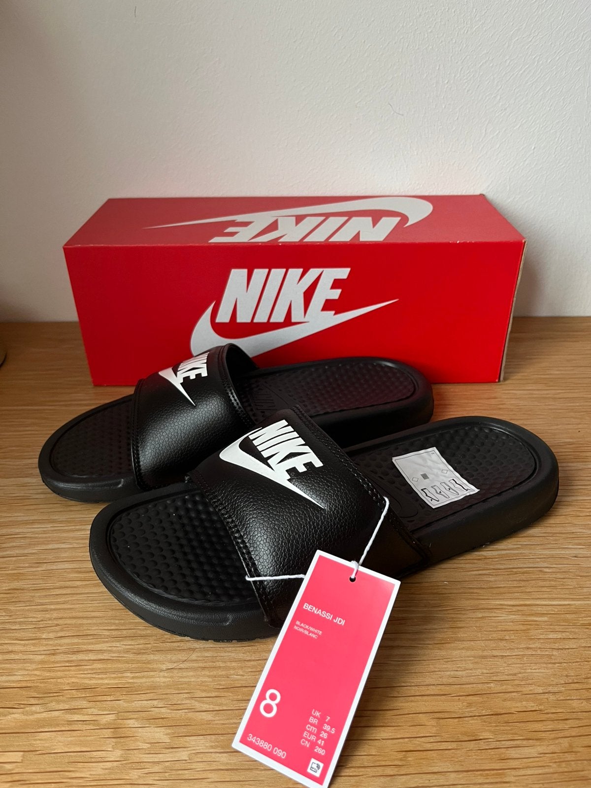 Nike slippers zwart maat 41 (vallen klein), Slippers, Verzenden, Zwart, Nieuw