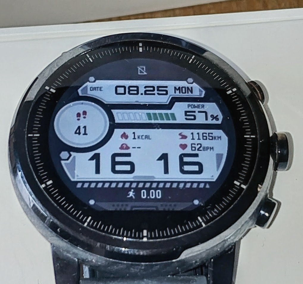 Goed werkende Amazfit Stratos Smartwatch, Ophalen, Gebruikt, Amazfit, Zwart