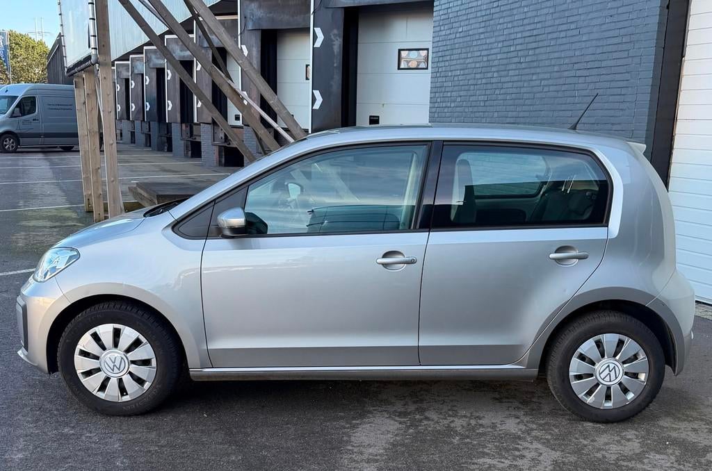 Volkswagen Up! 1.0 BMT take up! DEALERO-H/BTW/AIRCO/BLUETOOT, Auto's, Volkswagen, Voorwielaandrijving, Stof, Gebruikt, 23 km/l