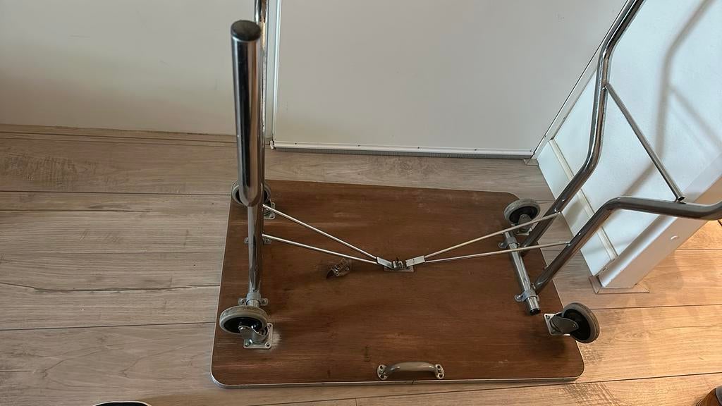 Kamtafel hond, Dieren en Toebehoren, Ophalen, Gebruikt